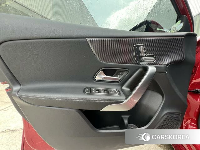 Mercedes-Benz Class A (imported) id 4258390 из Китая 14