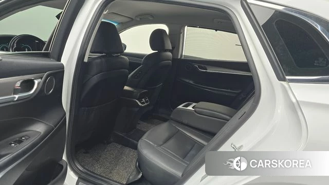 Hyundai The New Grandeur IG Hybrid id 4619816 из Кореи 30