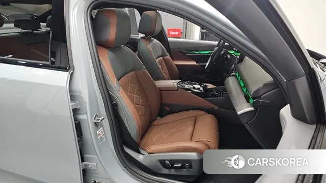 BMW 5 Series (G60) id 2930105 из Кореи 20