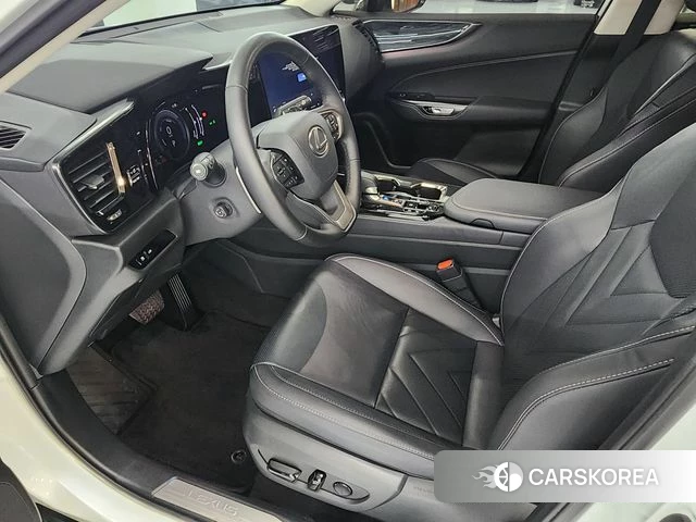 Lexus NX350h Second generation id 3909348 из Кореи 19