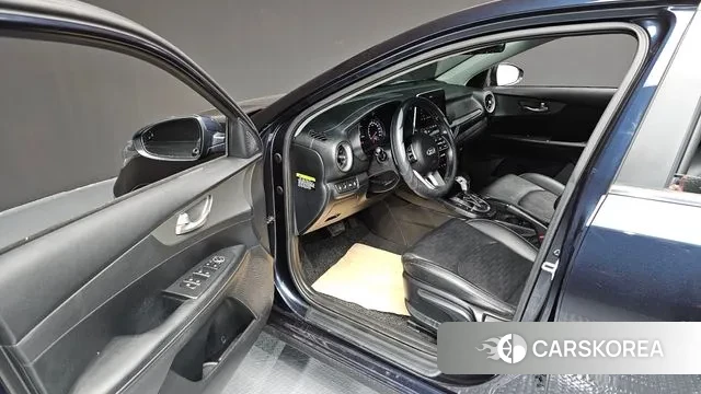 Kia Come New K3 id 3547668 из Кореи 20