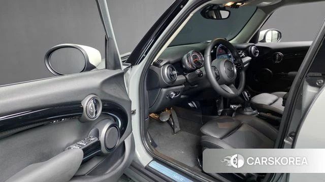 Mini Cooper id 4741047 из Кореи 33