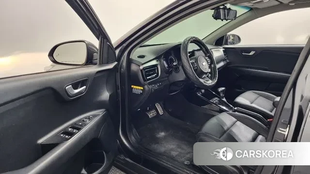 Kia Stonic id 3682438 из Кореи 20