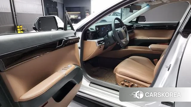 Hyundai Grandeur (GN7) id 3031731 из Кореи 20