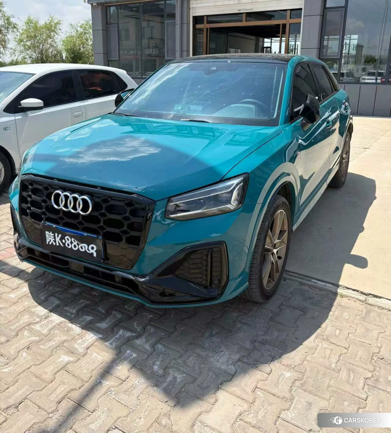 Audi Q2L id 4479583 из Китая 10