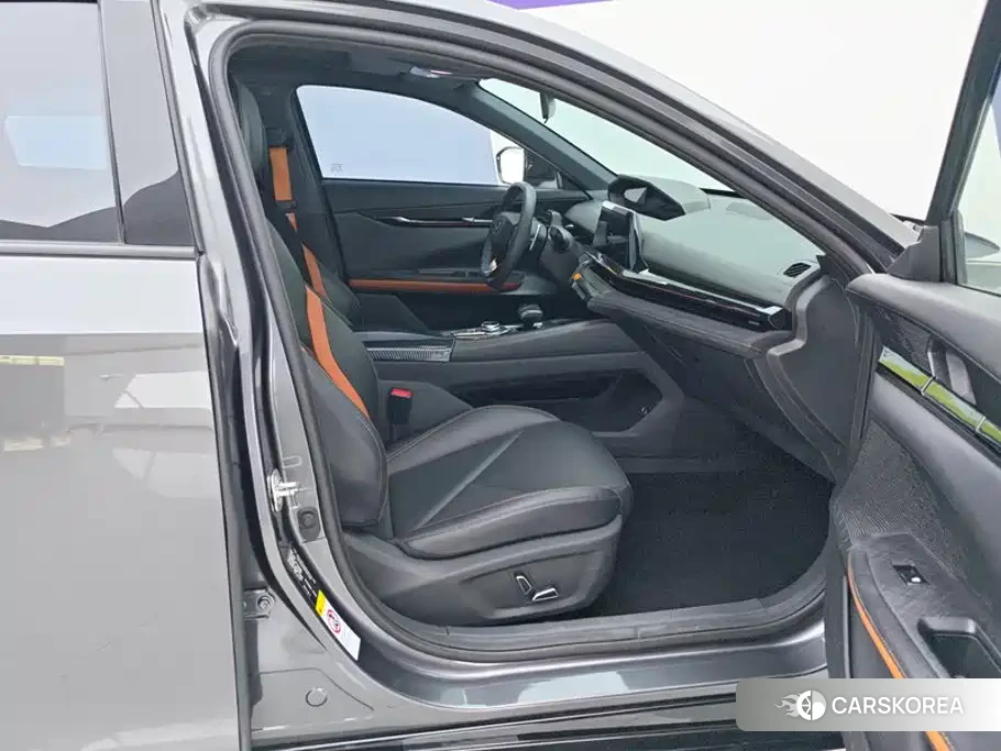 Chang'an Changan UNI-V id 4583876 из Китая 16