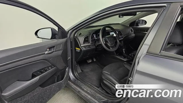 Hyundai Avante AD id 2510243 из Кореи 20