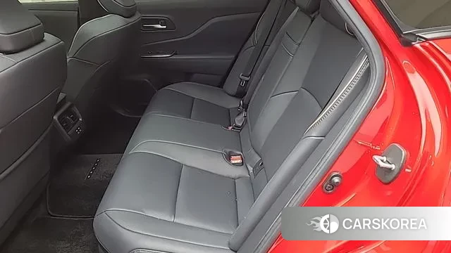 Toyota Crown Crossover id 3649448 из Кореи 20