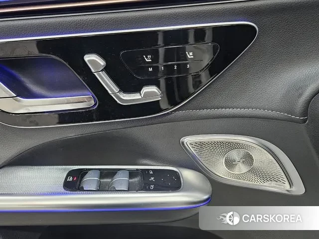 Mercedes-Benz EQE SUV X294 id 3431418 из Кореи 18