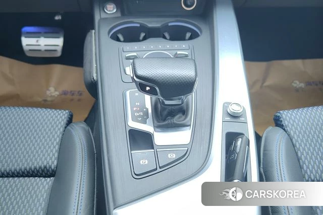 Audi A4L id 4254465 из Китая 17