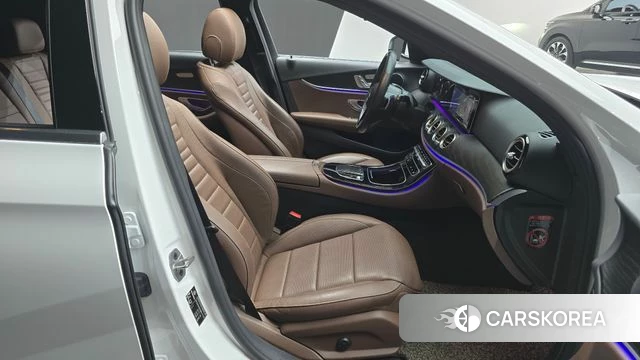 Mercedes-Benz E-Class W213 id 3884513 из Кореи 20