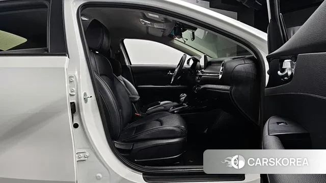 Kia Come New K3 id 3611879 из Кореи 20