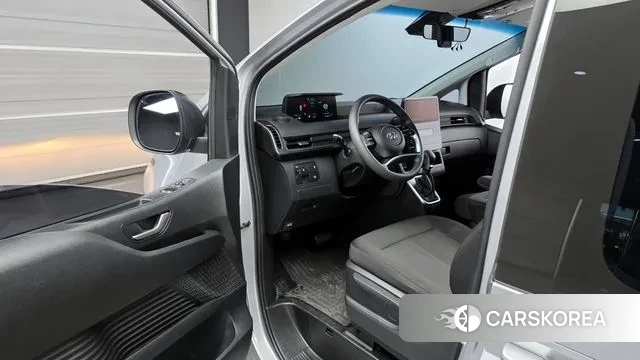 Hyundai Staria id 3625748 из Кореи 20