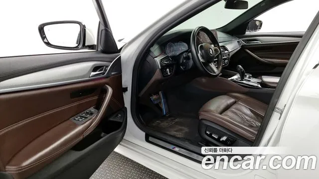 BMW 5 Series (G30) id 2391046 из Кореи 20