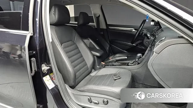 Volkswagen The New Passat id 3748445 из Кореи 20