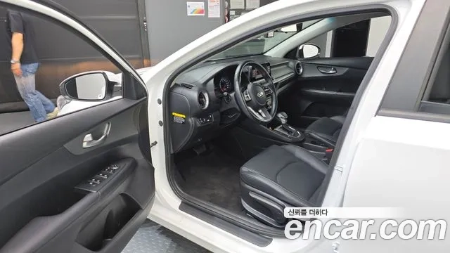 Kia Come New K3 id 2955611 из Кореи 20