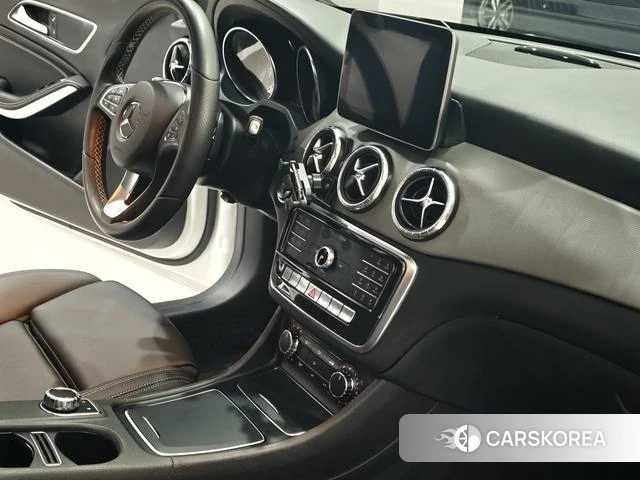 Mercedes-Benz CLA (import) id 4208751 из Китая 21