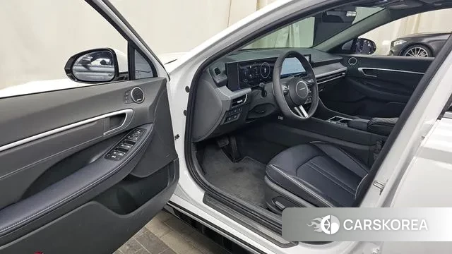 Hyundai Sonata D Edge Hybrid (DN8) id 3507340 из Кореи 20