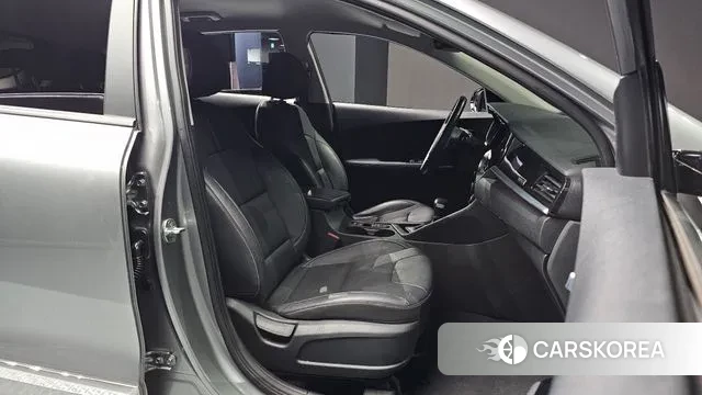 Kia The New Niro id 3438388 из Кореи 20