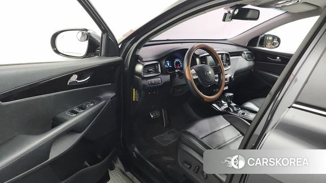 Kia The New Sorento id 4508514 из Кореи 33