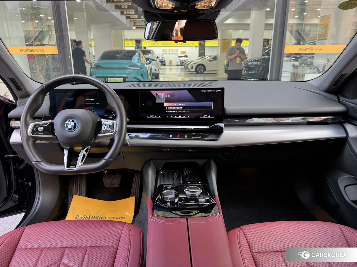 BMW i5 id 4479821 из Китая 22