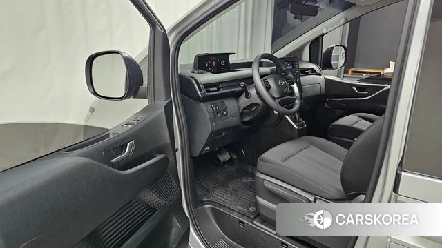 Hyundai Staria id 4194221 из Кореи 30