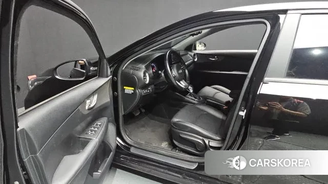 Kia Come New K3 id 2999840 из Кореи 20