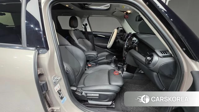 Mini Cooper id 3852065 из Кореи 20