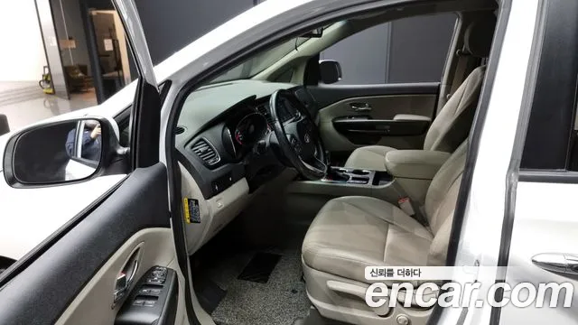 Kia The New Carnival id 2421279 из Кореи 20