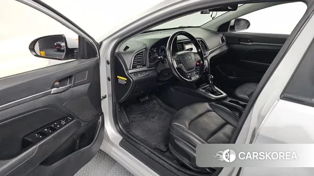 Hyundai Avante AD id 3622573 из Кореи 20