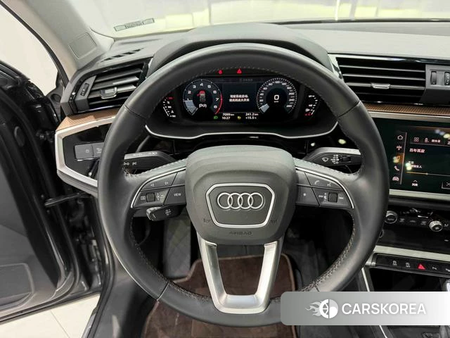 Audi Q3 id 4298392 из Китая 20