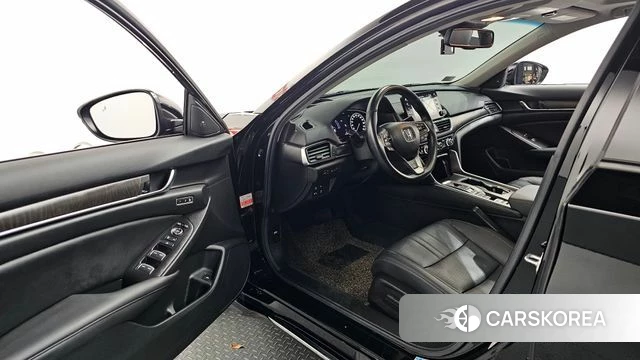 Honda Accord 10th Generation id 4550296 из Кореи 37