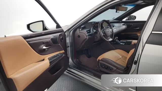 Lexus ES300h 7th generation id 3402918 из Кореи 20