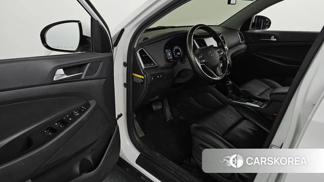 Hyundai All New Tucson id 4667832 из Кореи 20