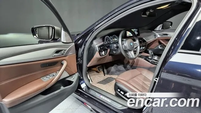 BMW 5 Series (G30) id 2927894 из Кореи 20