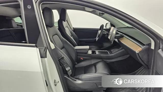 Tesla Model Y id 3759085 из Кореи 20