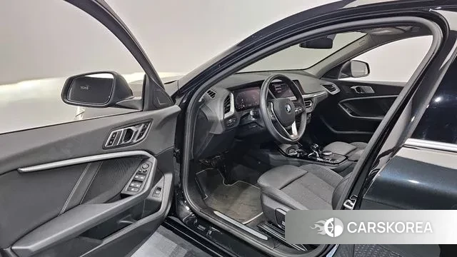 BMW 1 Series (F40) id 3389097 из Кореи 20