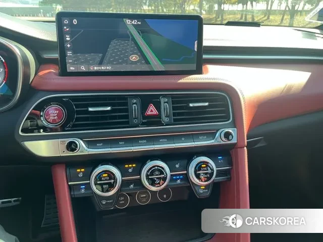 Genesis The New G70 id 3425856 из Кореи 20