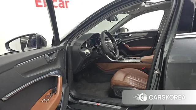 Audi A6 (C8) id 3681882 из Кореи 20