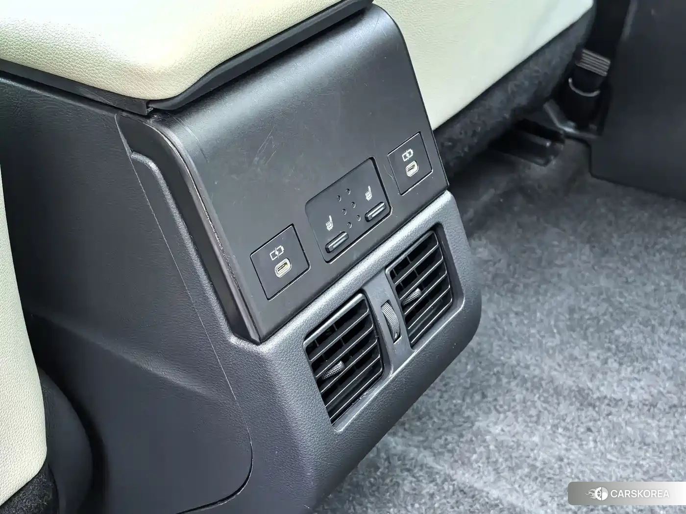 Toyota bZ4X id 4629499 из Китая 52