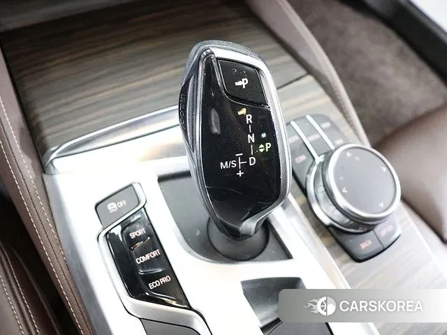 BMW 5 Series (G30) id 3259261 из Кореи 20