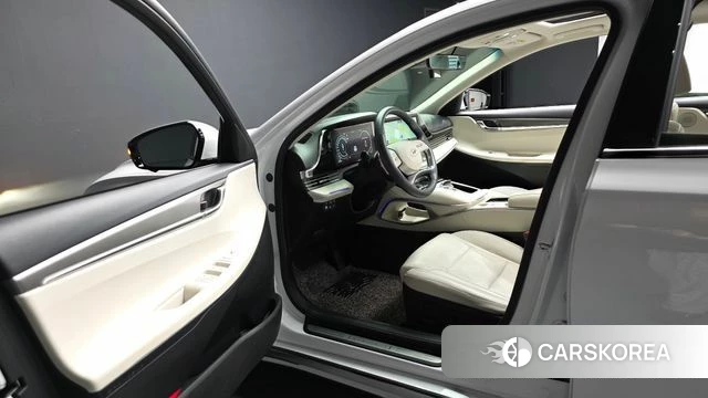 Hyundai The New Grandeur IG Hybrid id 4195577 из Кореи 36