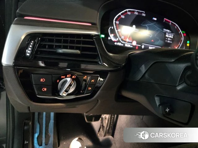 BMW 5 Series (G30) id 4530106 из Кореи 14