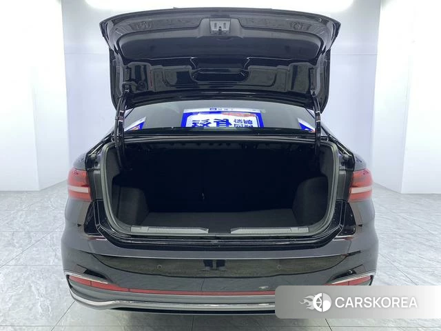 Volkswagen Lavida id 4342066 из Китая 21