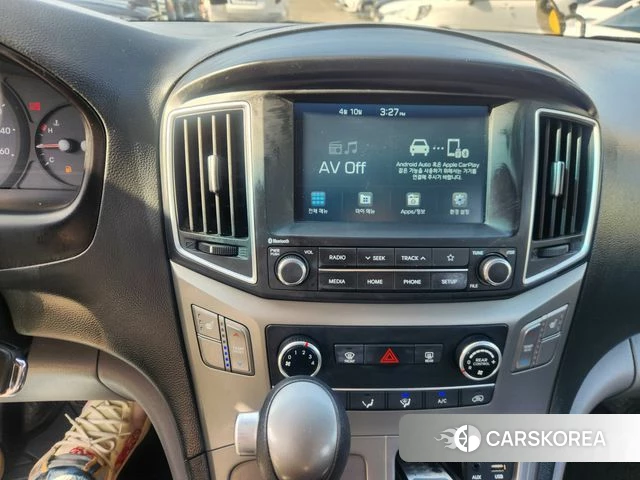 Hyundai The New Grand Starex id 3916638 из Кореи 17