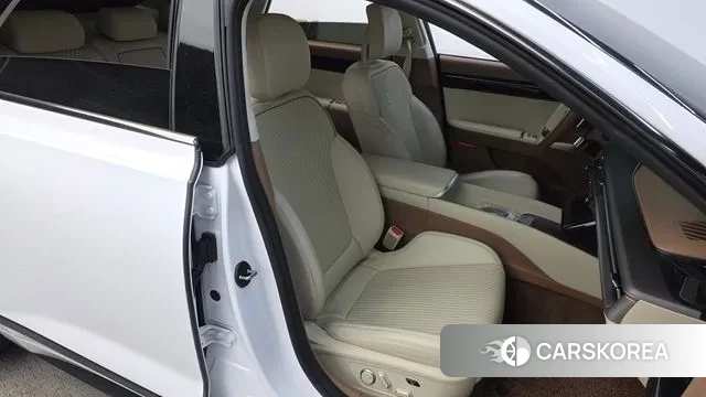 Hyundai Grandeur (GN7) id 3634506 из Кореи 20