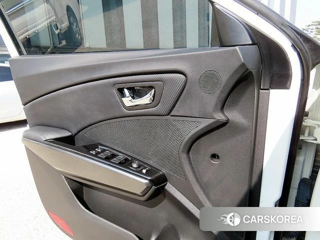 Ssangyong Tivoli Air id 4224146 из Кореи 18