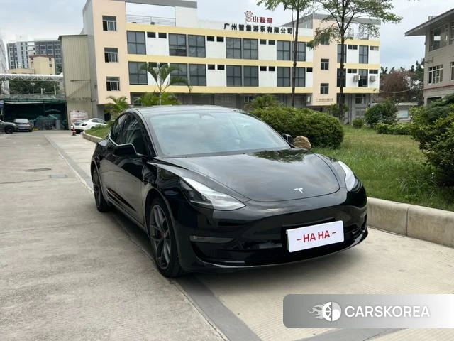 Tesla Model 3 id 3957874 из Китая 32