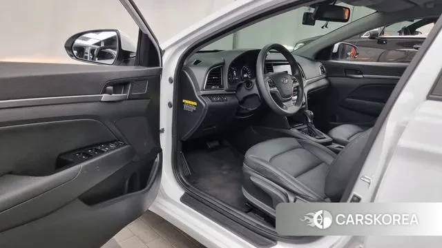 Hyundai Avante AD id 2981903 из Кореи 20