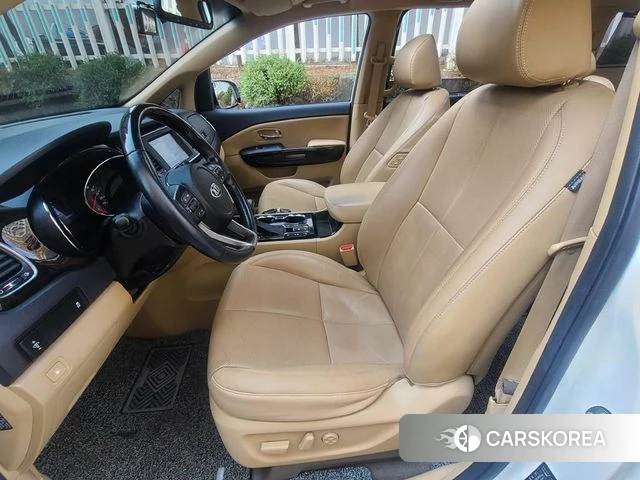 Kia The New Carnival id 3796128 из Кореи 20